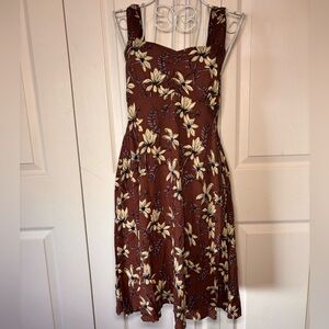 Elegant Brown Floral Midi Dress
